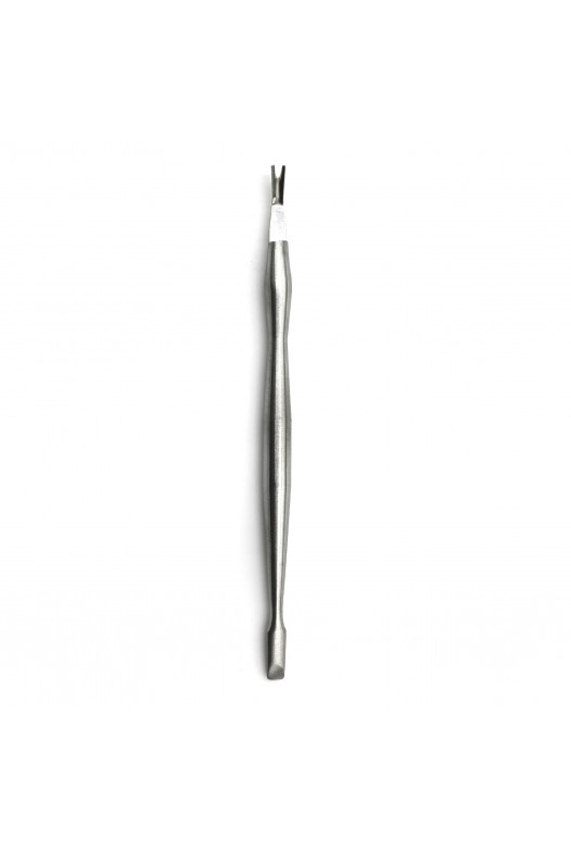 Metal cuticle trimmer